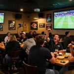Cakhiatv offers an exciting sports bar atmosphere as fans cheer for live football matches.